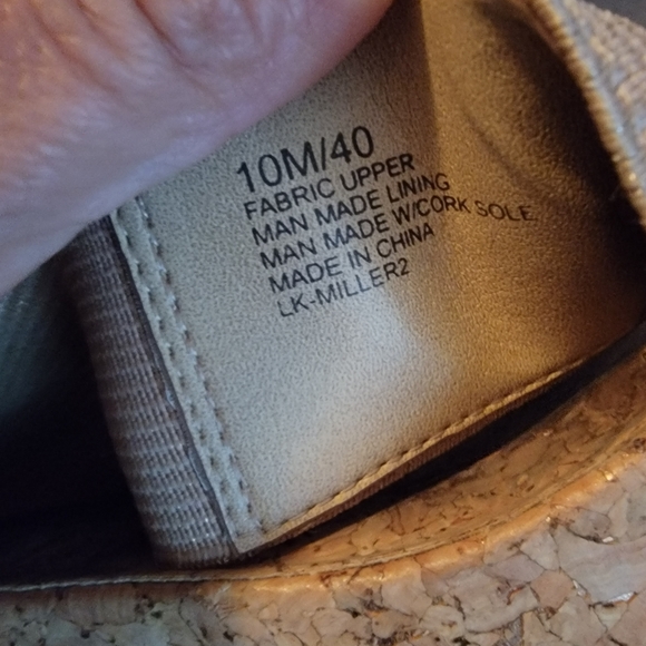 3 for 25 Lucky brand cork platform sandals - Picture 2 of 4